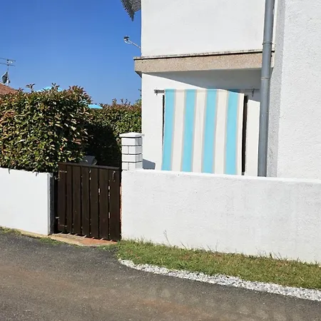 Apartament With Parking Space Zambratija, Umag - 27177 Zambratija (Istria)