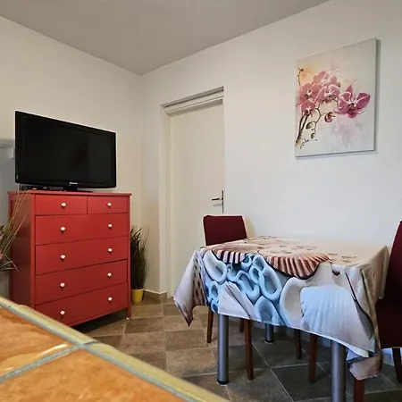 Apartament With Parking Space Zambratija, Umag - 27177 *